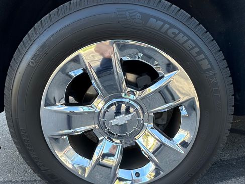 Used 2016 Chevrolet Silverado 1500 LTZ w/ LTZ Plus Package image 12