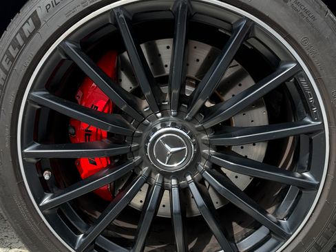 Used 2019 Mercedes-Benz AMG GT 63 image 24