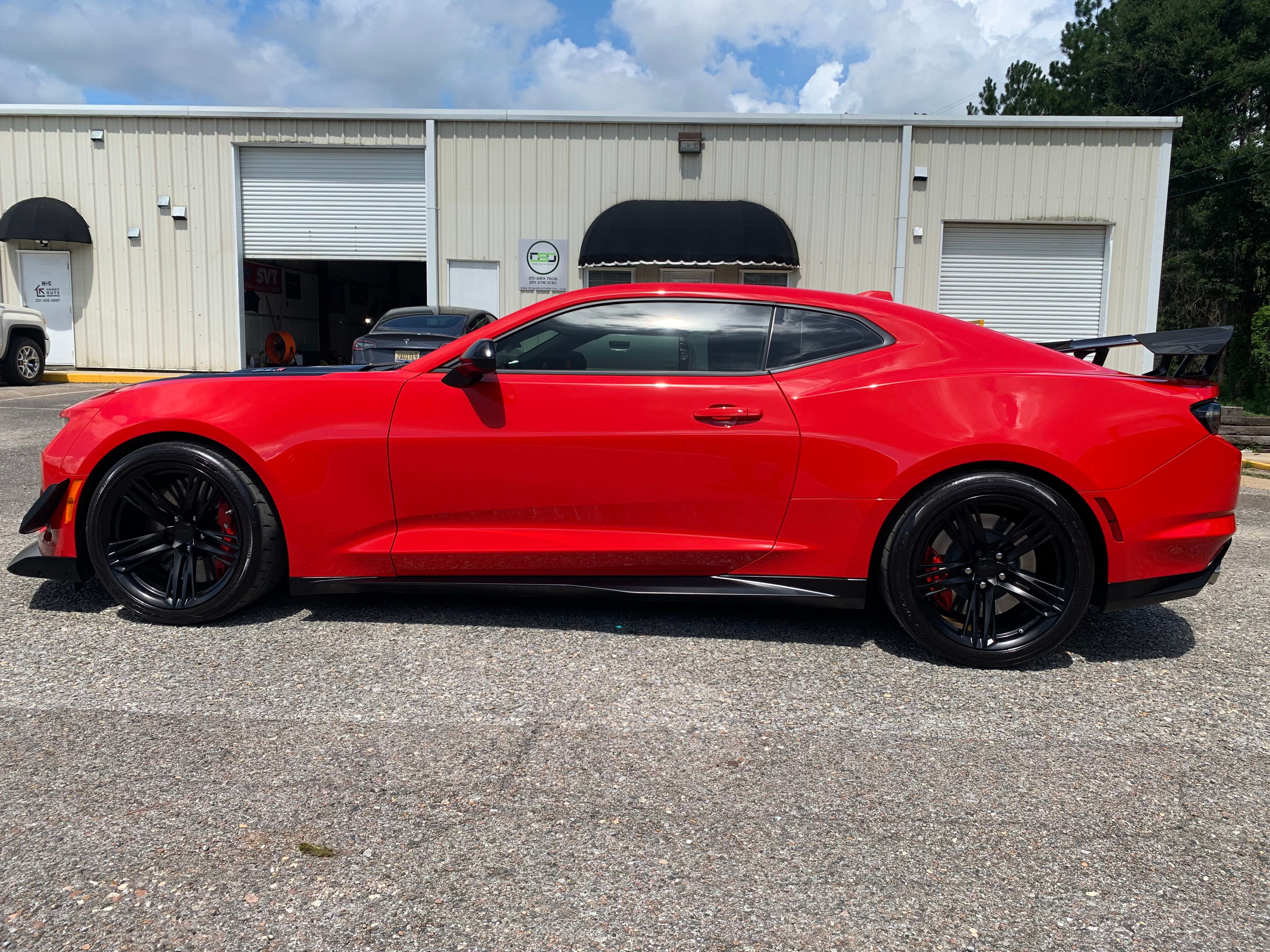 Used 2023 Chevrolet Camaro ZL1 RWD image 1