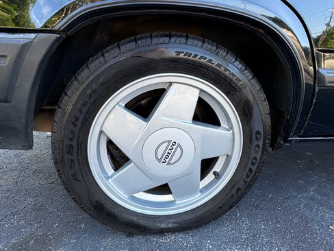 Used 1992 Volvo 940 GLS RWD image 15