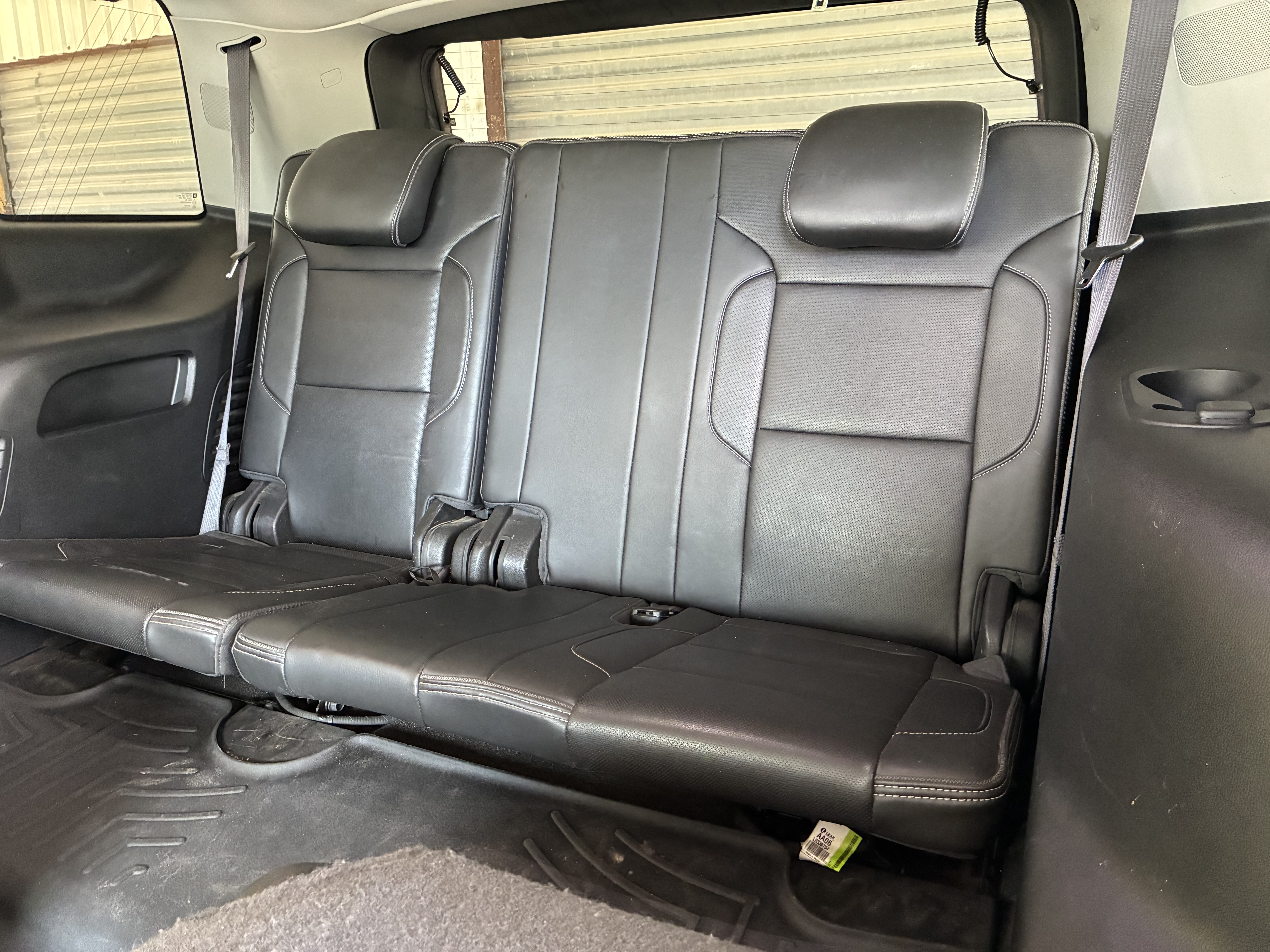 Used 2017 GMC Yukon Denali RWD image 13