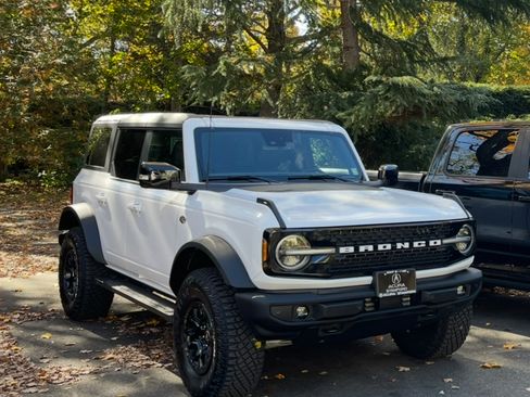 Used 2021 Ford Bronco Wildtrak image 4