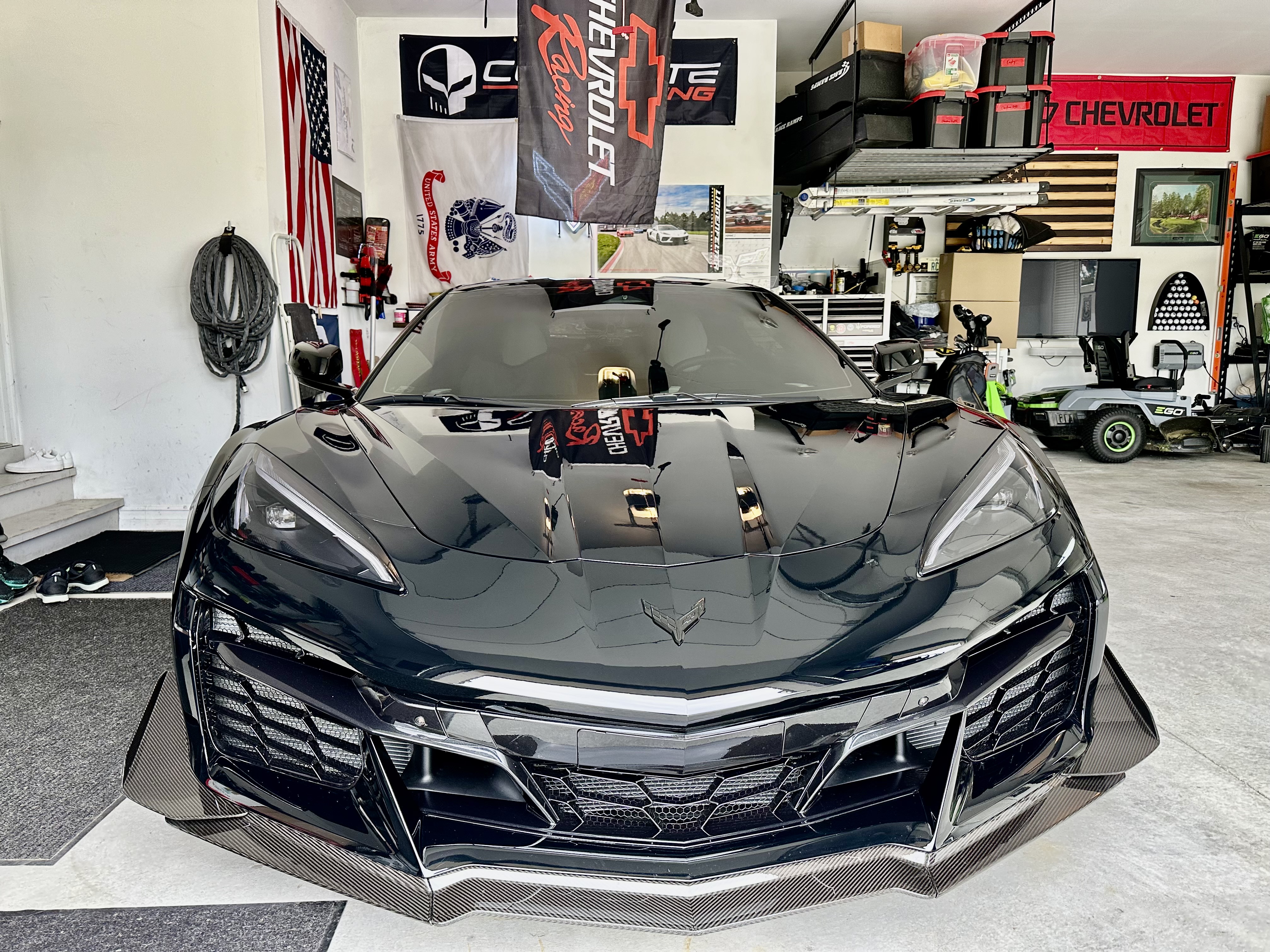 Used 2024 Chevrolet Corvette Z06 w/ Z07 Performance Package RWD image 14
