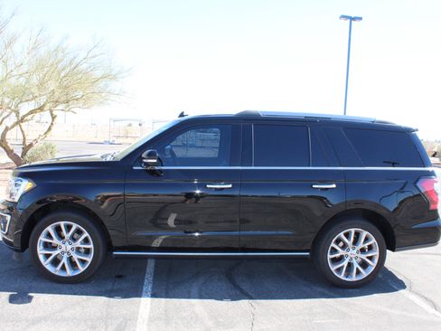 Used 2018 Ford Expedition Limited w/ Equipment Group 302A image 4