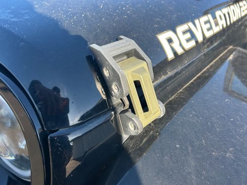 Used 2013 Jeep Wrangler Unlimited Sahara image 16