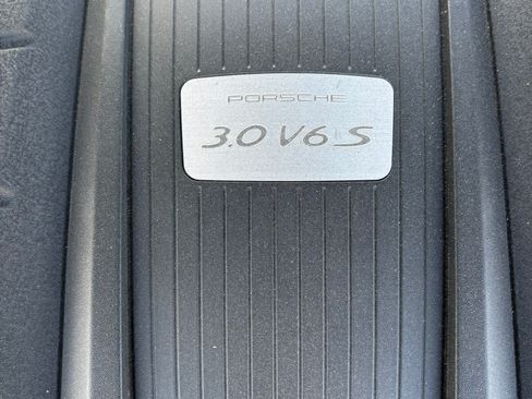 Used 2019 Porsche Macan S image 28