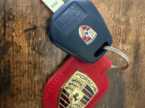 Used 2001 Porsche 911 Cabriolet image 6