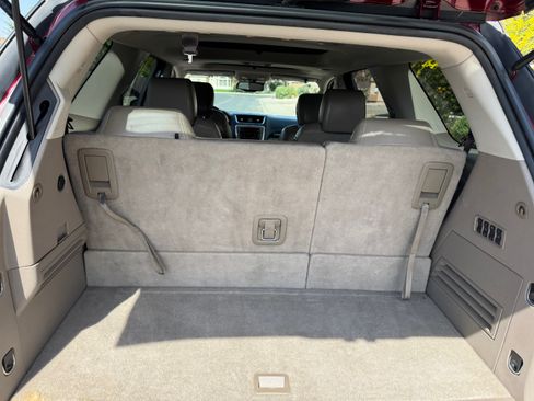 Used 2016 GMC Acadia Denali image 17