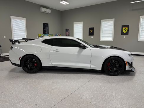 Used 2023 Chevrolet Camaro ZL1 image 11