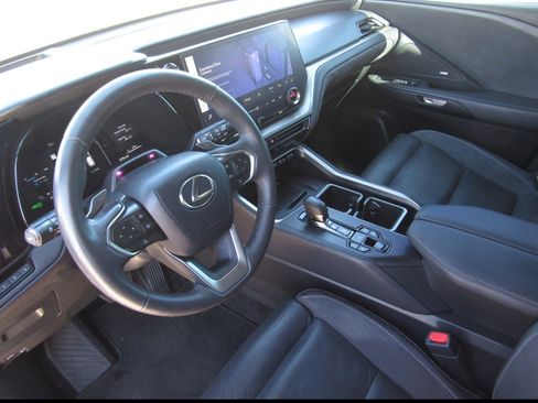 Used 2024 Lexus TX 550h AWD Plug-In Hybrid w/ Technology Package image 5