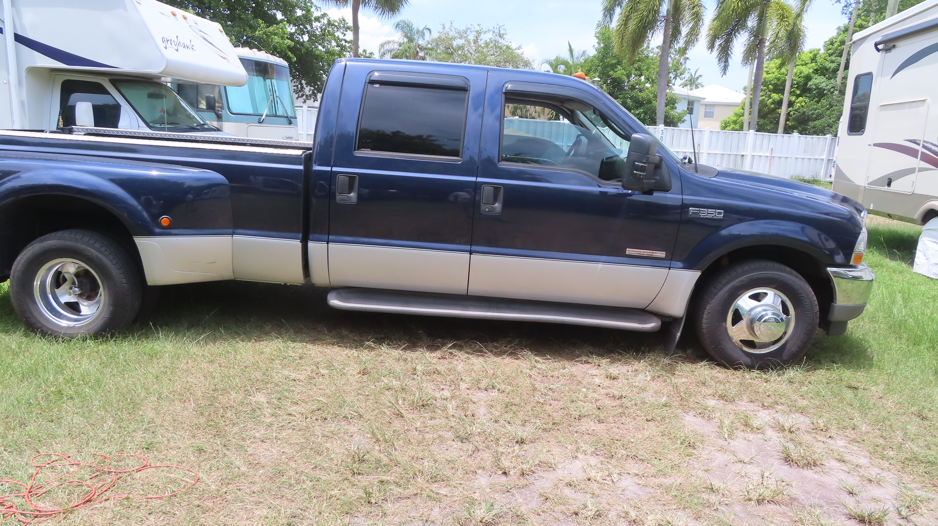 Used 2003 Ford F350 XL RWD image 4