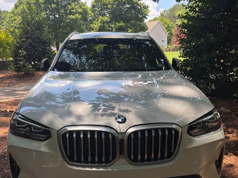 Used 2022 BMW X3 xDrive30i w/ Convenience Package AWD/4WD image 4