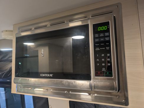 Used 2020 Mercedes-Benz Sprinter 2500 image 15