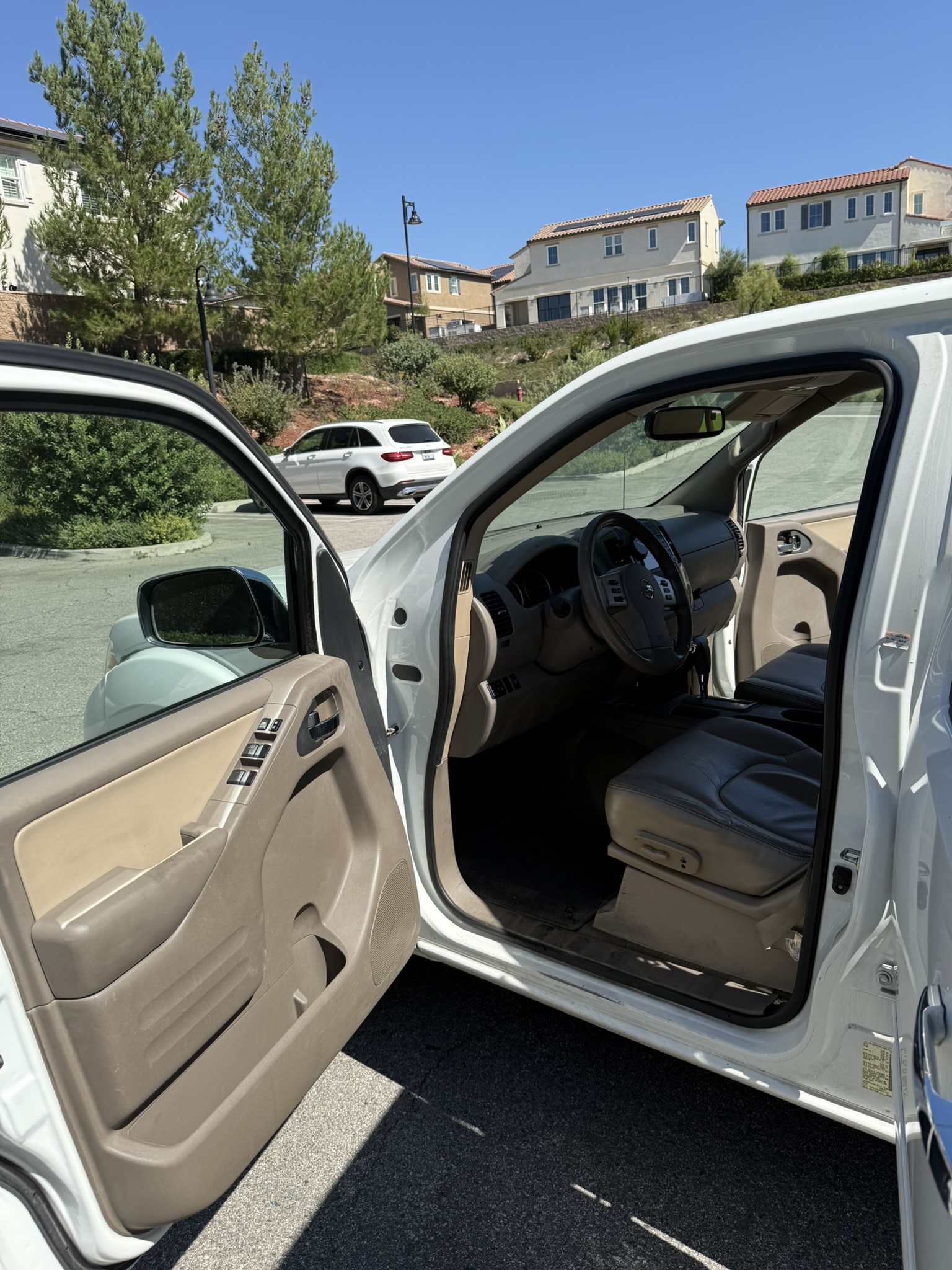Used 2017 Nissan Frontier SL w/ Moonroof Package RWD image 20