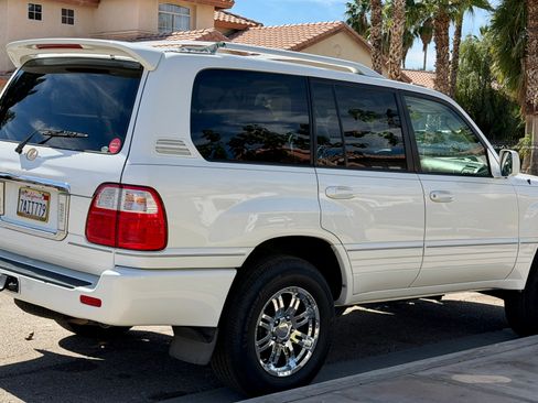 Used 2004 Lexus LX 470 4WD image 8