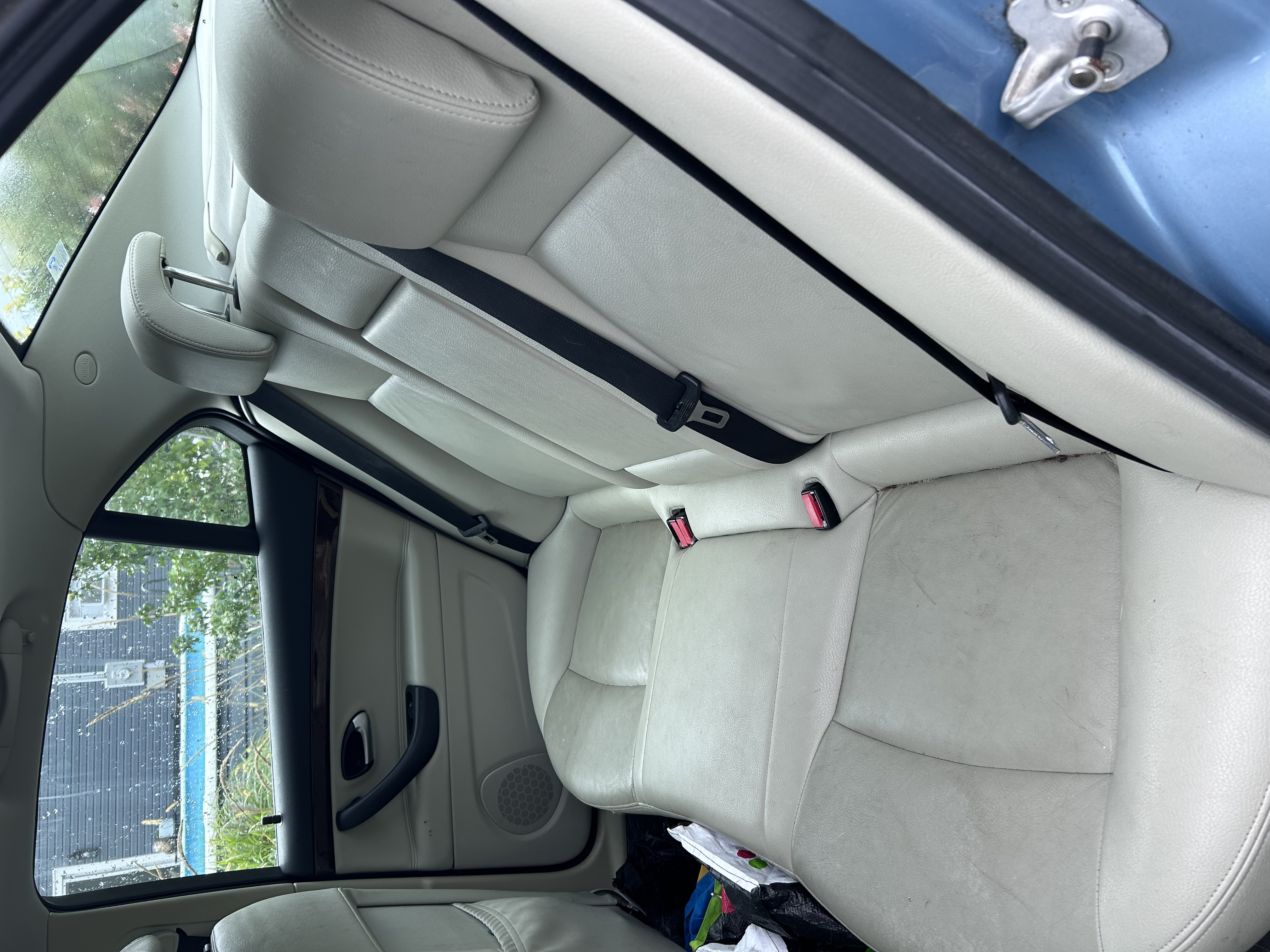Used 2008 Saab 9-3 2.0T w/ Moonroof Package FWD image 6