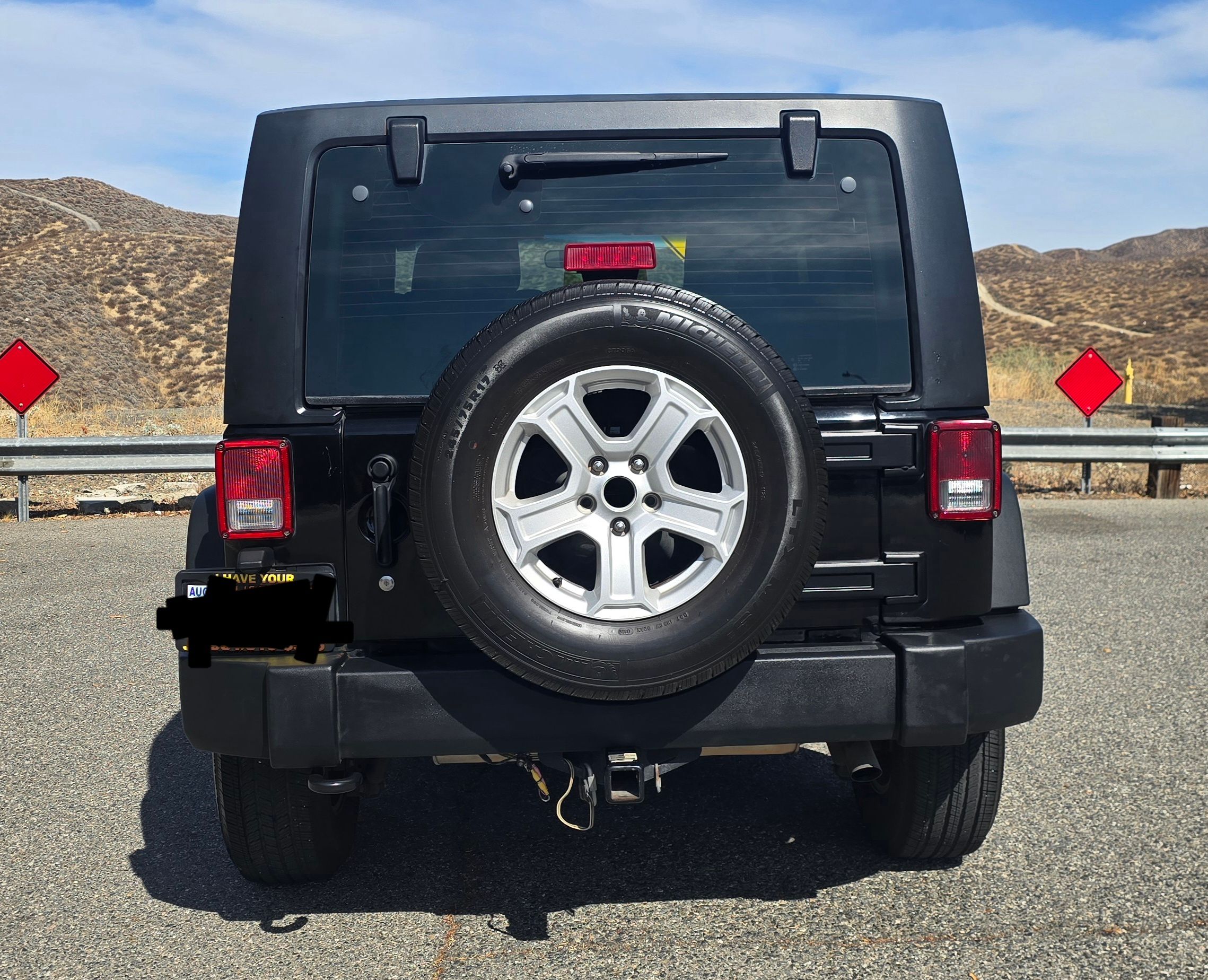 Used 2013 Jeep Wrangler Sport w/ Connectivity Group AWD/4WD image 8