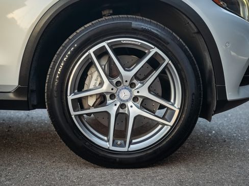 Used 2017 Mercedes-Benz GLC 300 4MATIC image 18