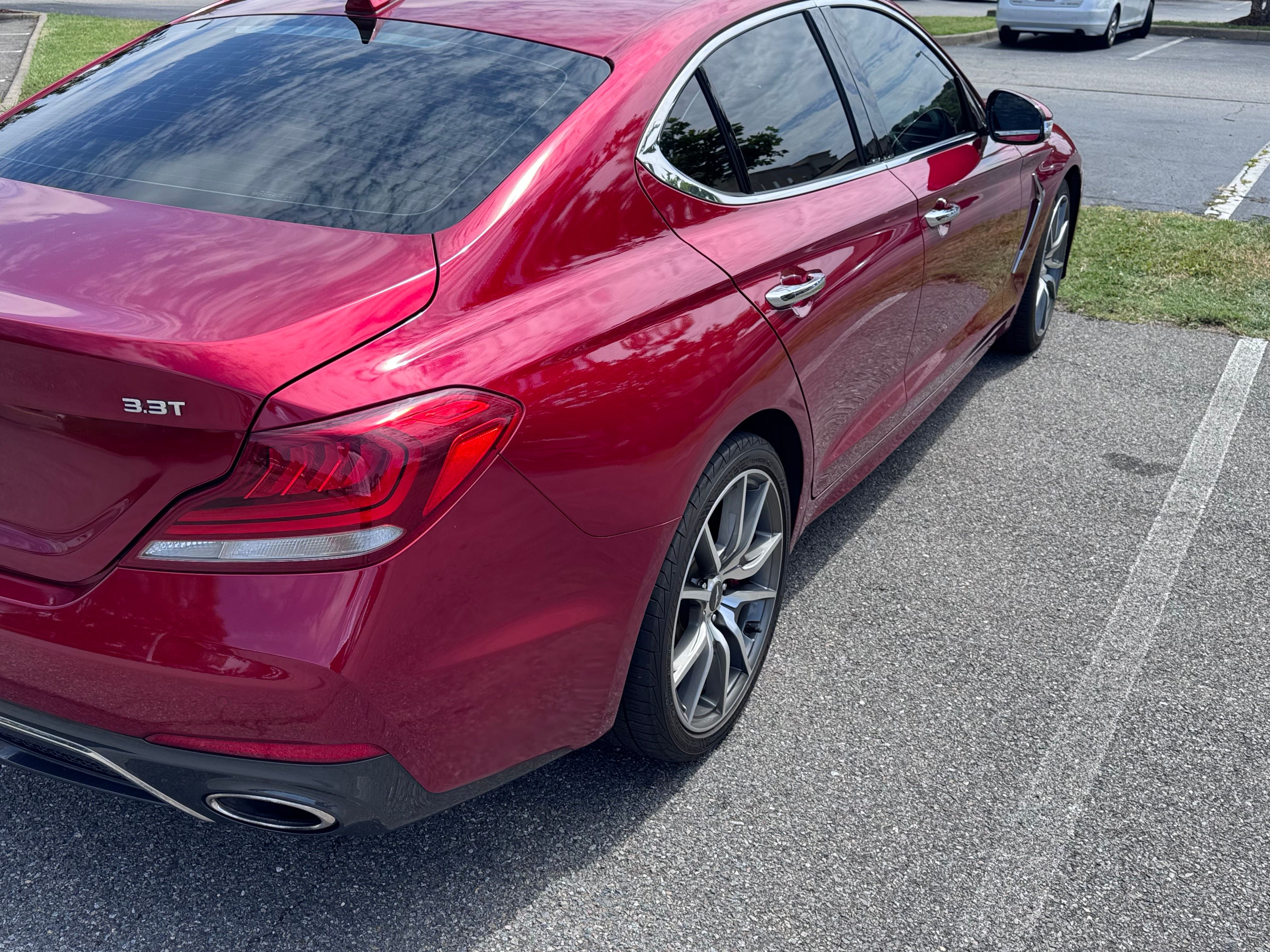 Used 2019 Genesis G70 3.3T Advanced w/ Elite Package RWD image 2