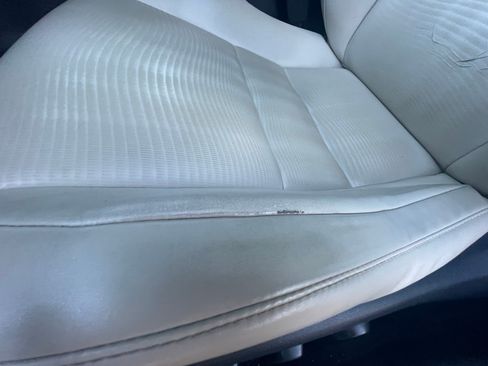 Used 2012 Lexus CT 200h Premium image 15