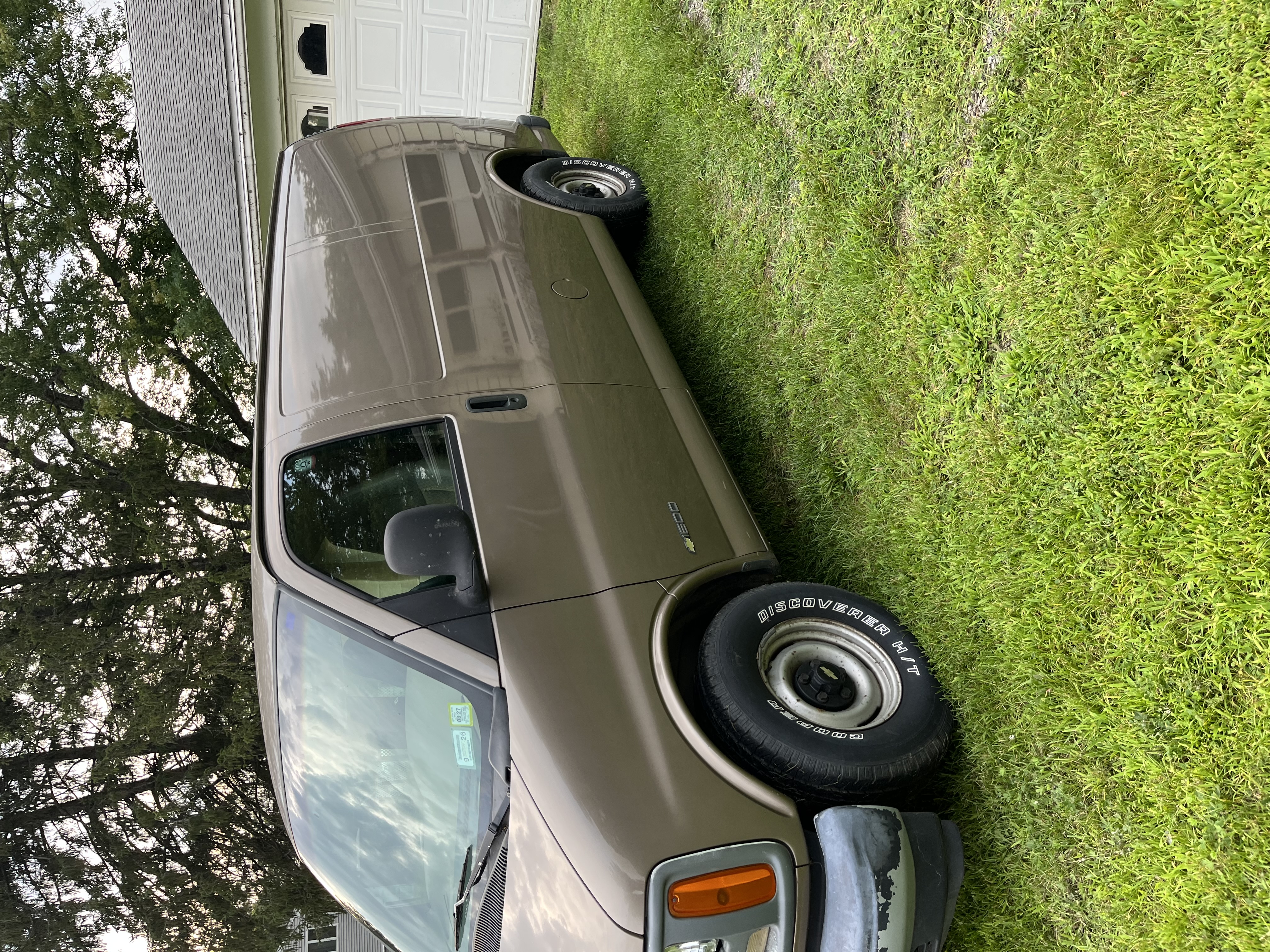 Used 1997 Chevrolet Express 1500 w/ Preferred Equipment Group 2 RWD image 4