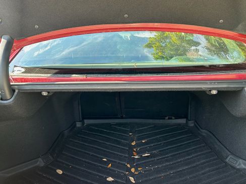 Used 2013 Hyundai Azera FWD image 6