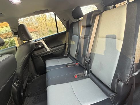 Used 2023 Toyota 4Runner SR5 Premium w/ Moonroof Package image 9