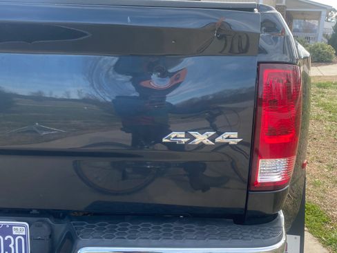 Used 2015 RAM 3500 Tradesman w/ Chrome Appearance Group image 5