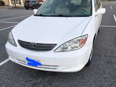 Used 2003 Toyota Camry LE image 1