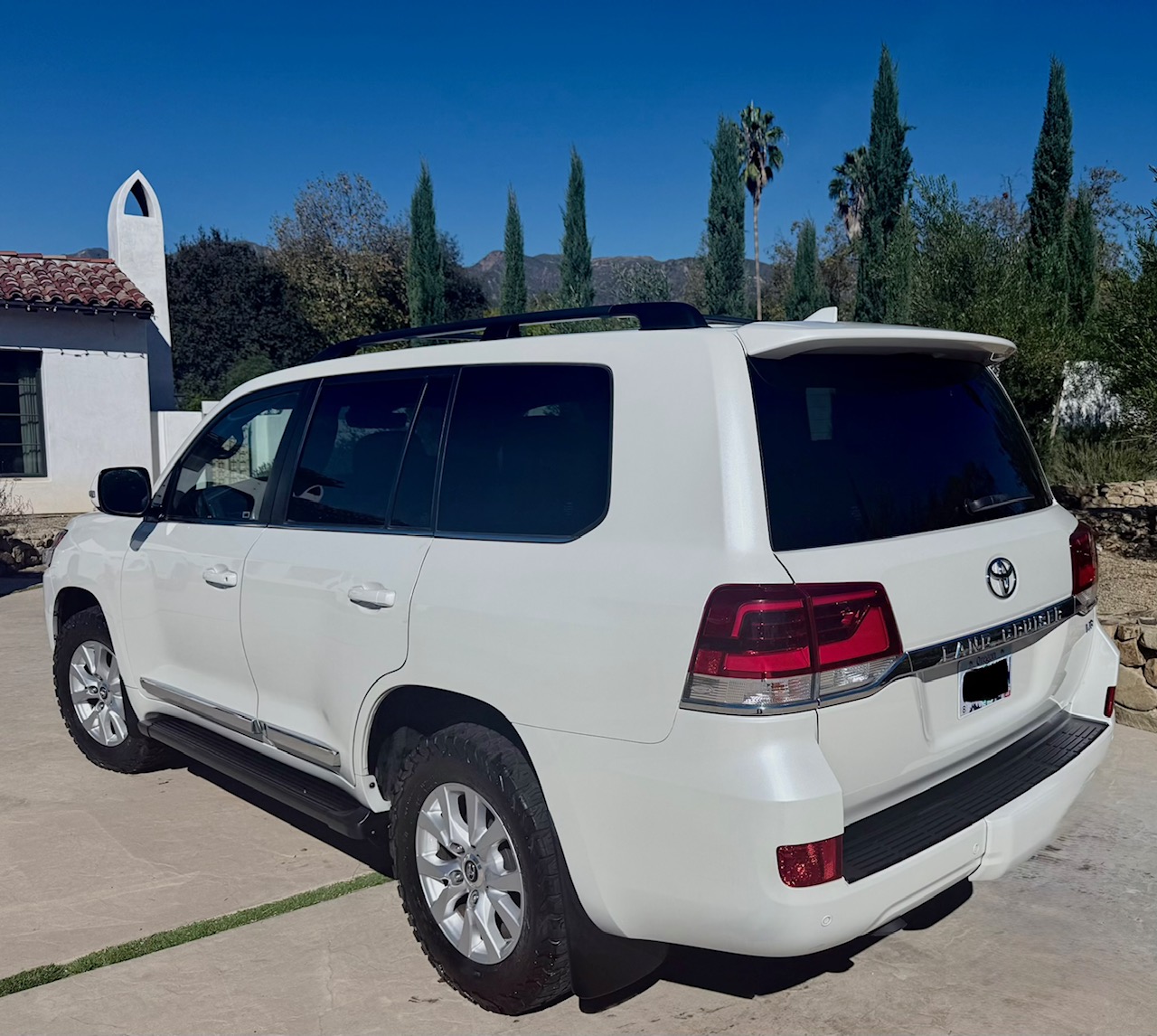 Used 2017 Toyota Land Cruiser AWD/4WD image 6