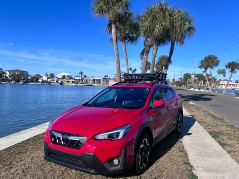 Used 2022 Subaru Crosstrek 2.5i Limited w/ Moonroof Package 2 image 2