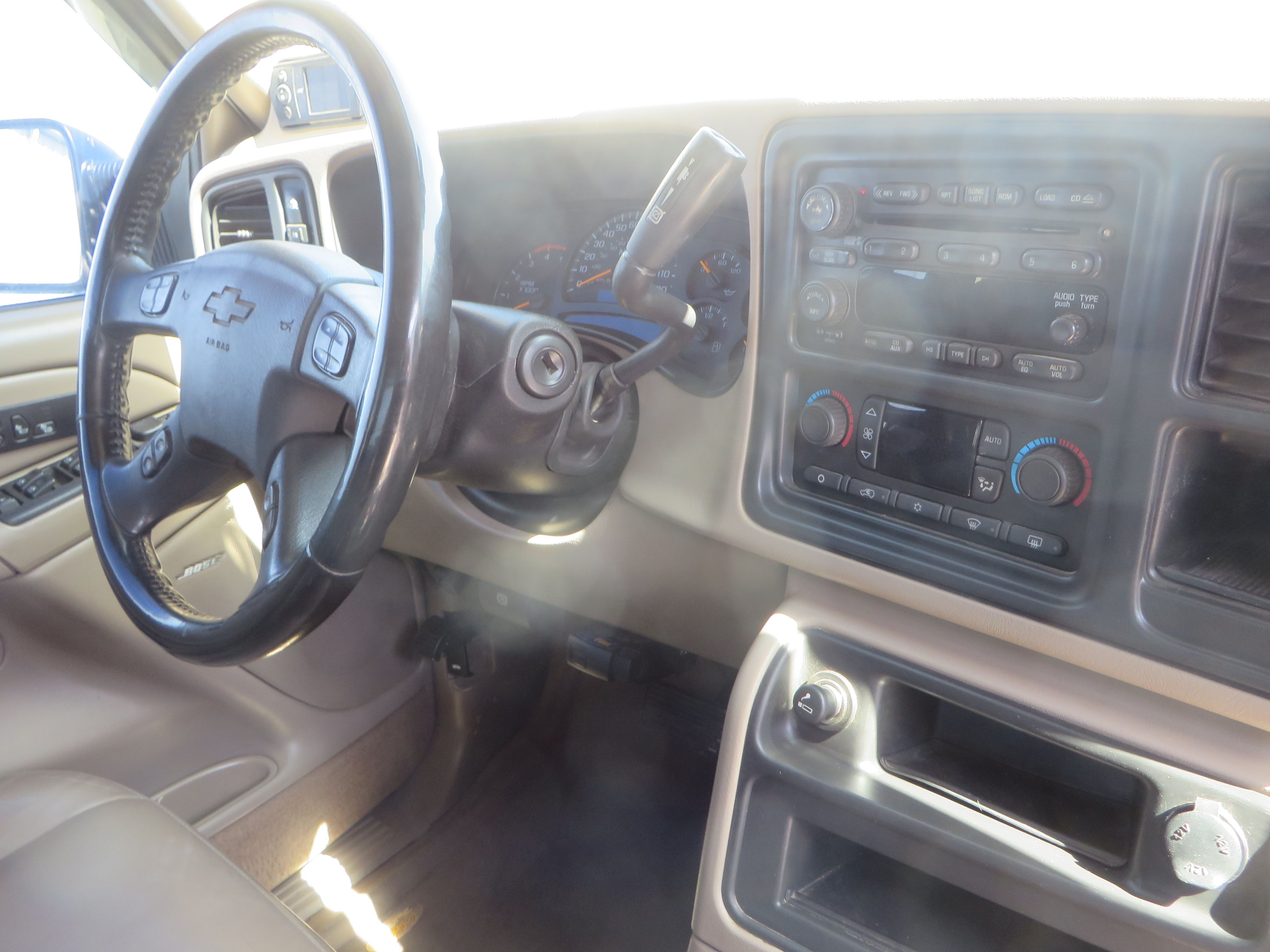 Used 2005 Chevrolet Silverado 2500 LT w/ Heavy-Duty Power Package AWD/4WD image 29