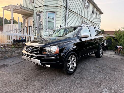 Used 2013 Volvo XC90 3.2 AWD/4WD image 2