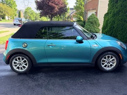 Used 2017 MINI Cooper S