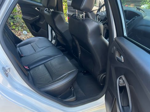 Used 2015 Ford Focus ST w/ Equipment Group 402A image 11