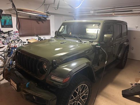 Used 2024 Jeep Wrangler High Altitude AWD/4WD image 5