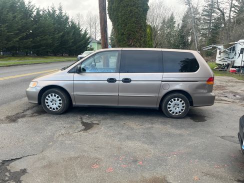 Used 2003 Honda Odyssey LX image 1