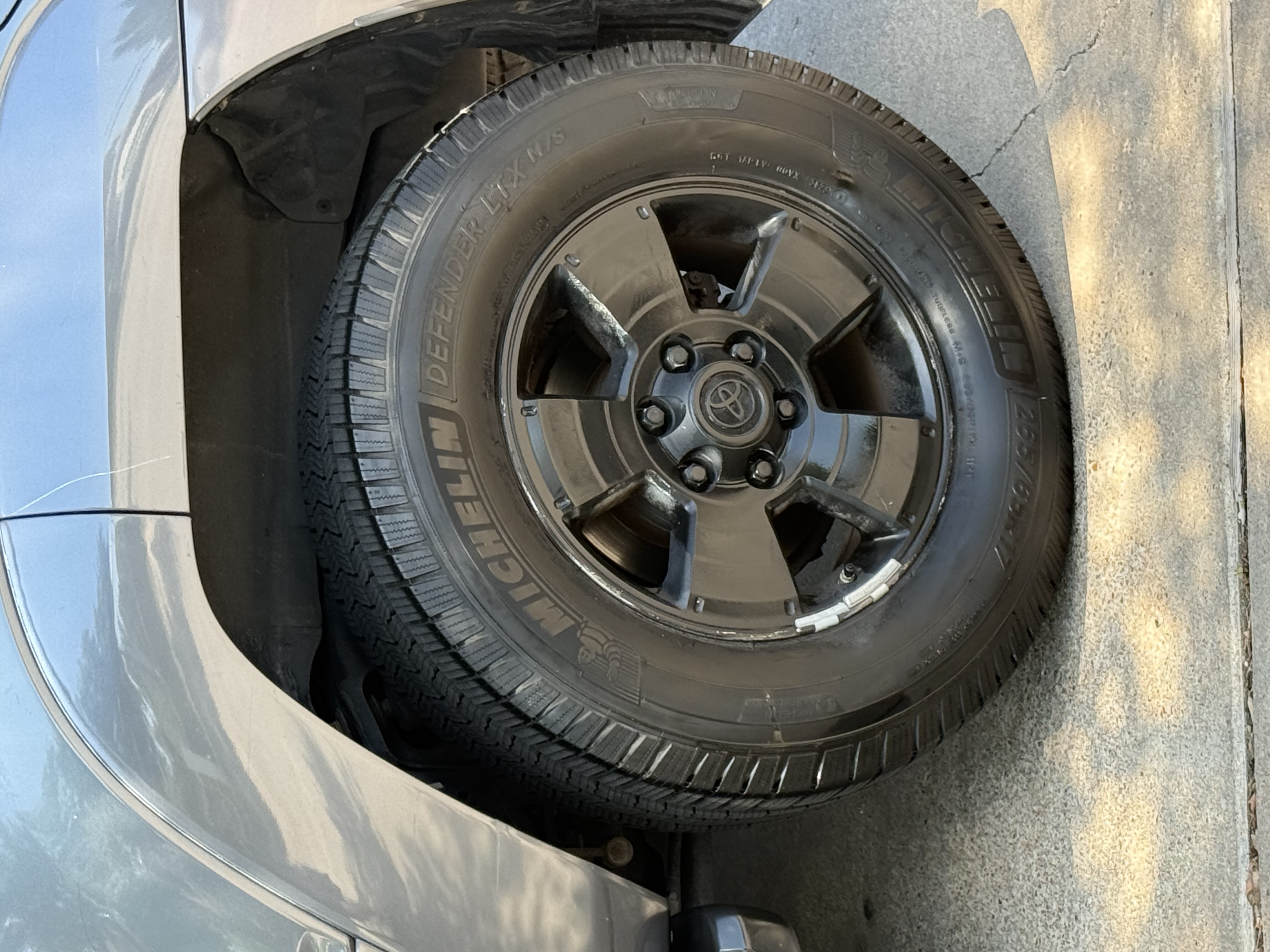 Used 2005 Toyota 4Runner Sport RWD image 11
