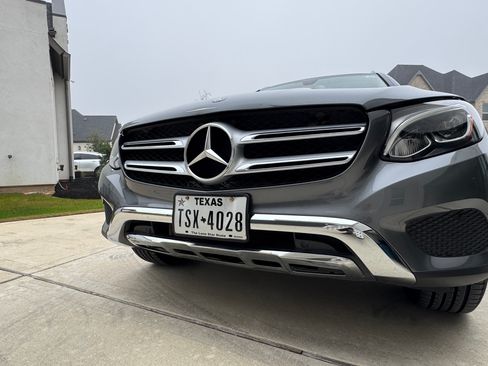 Used 2019 Mercedes-Benz GLC 300 image 23