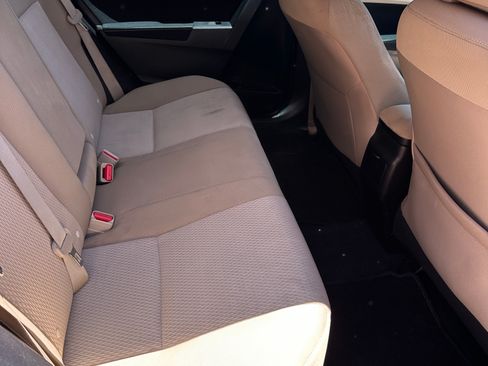 Used 2015 Toyota Corolla LE FWD image 9