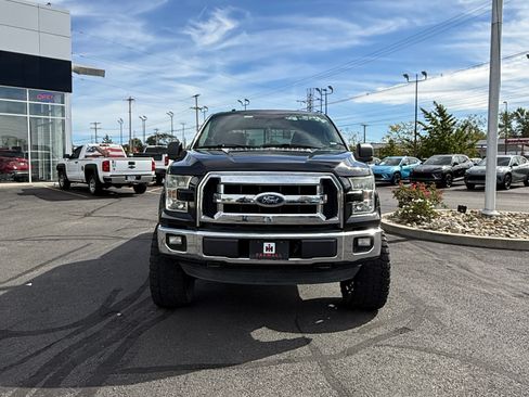Used 2015 Ford F150 XLT w/ Trailer Tow Package image 5