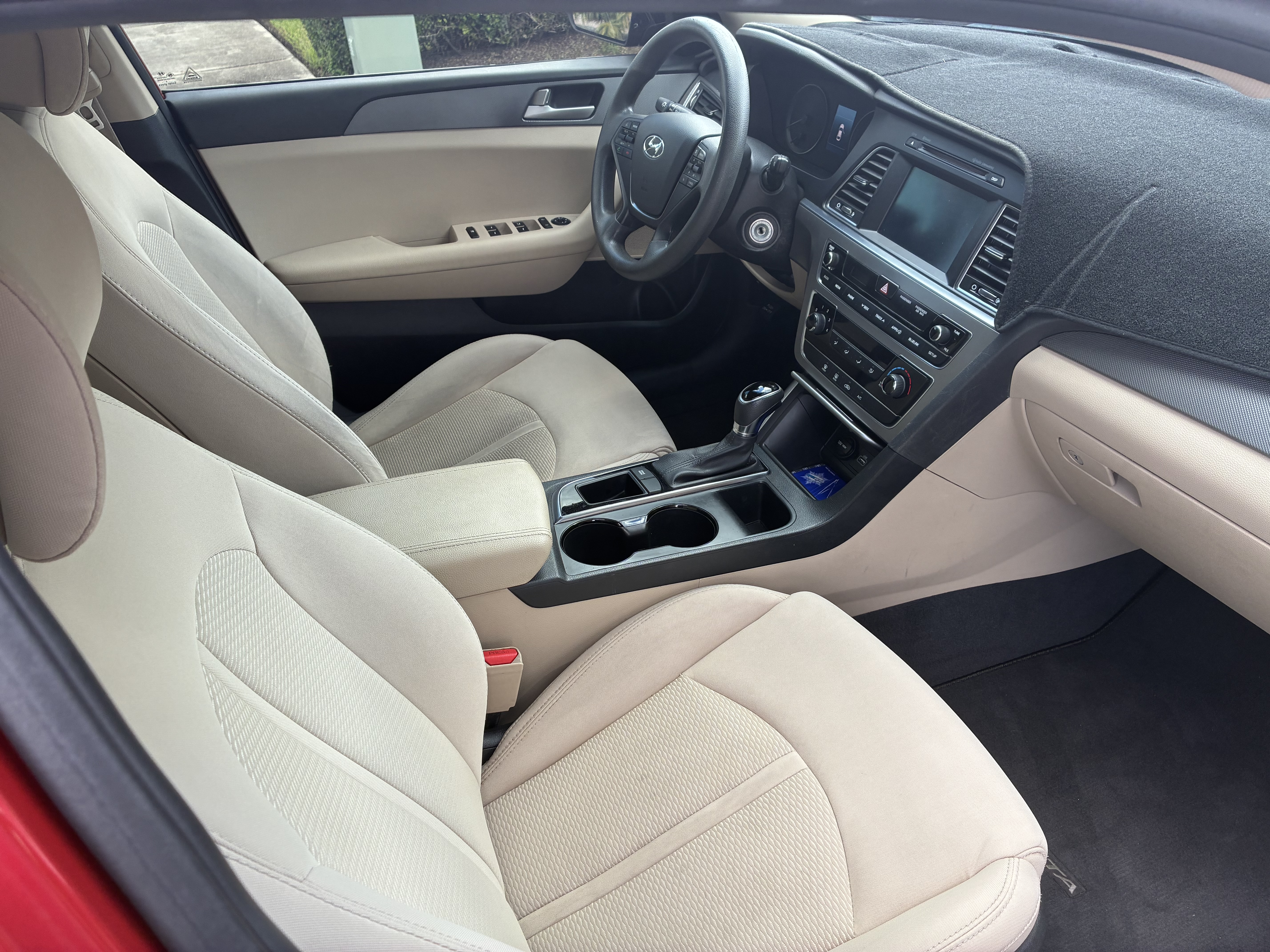 Used 2017 Hyundai Sonata SE FWD image 14