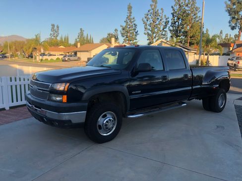 Used 2006 Chevrolet Silverado 3500 LT image 1