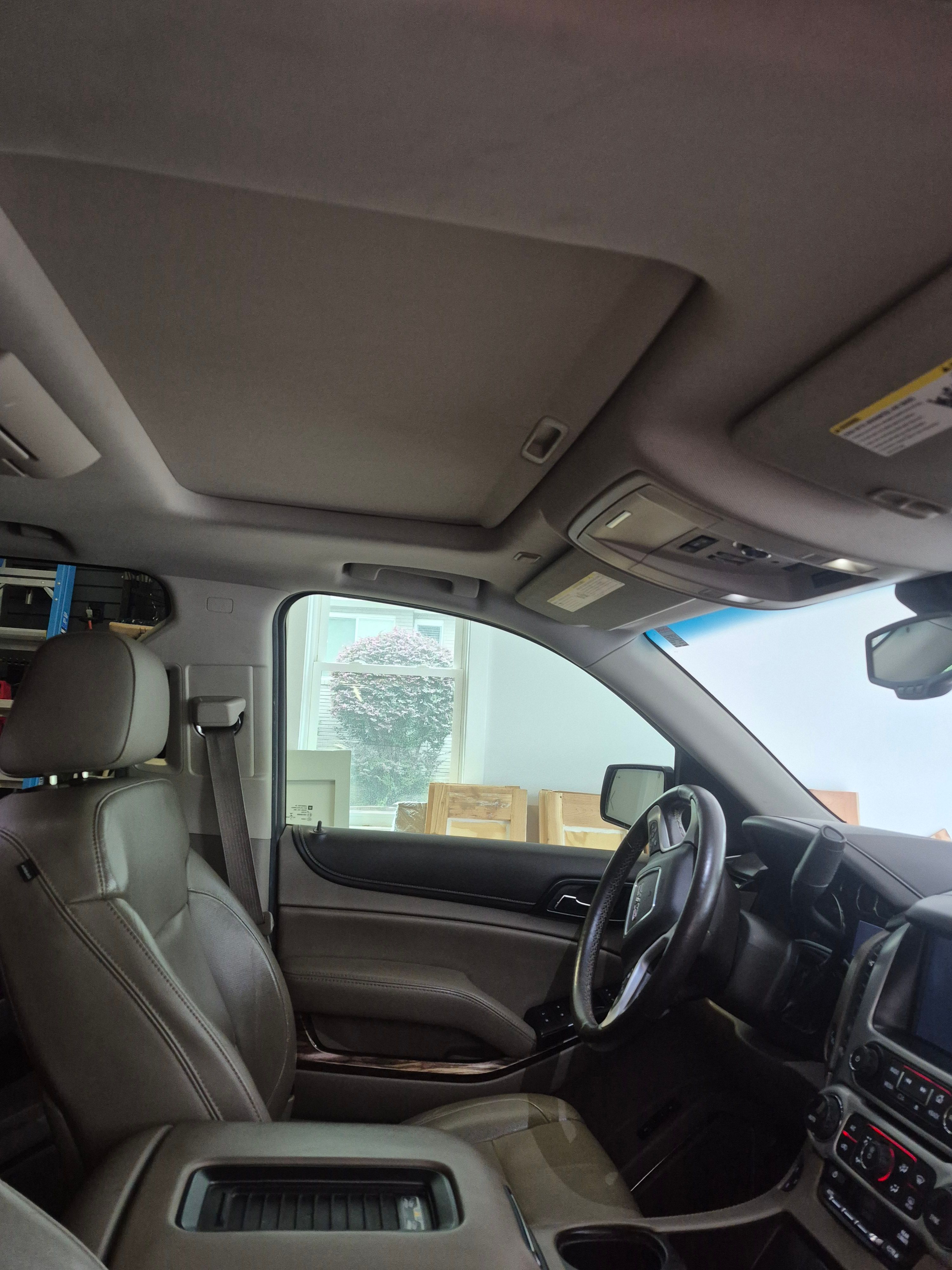Used 2015 GMC Yukon SLT w/ Open Road Package RWD image 29