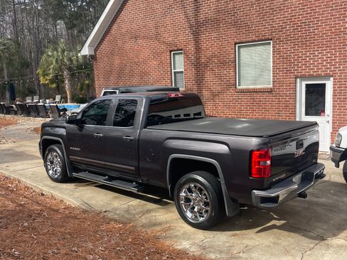 Used 2014 GMC Sierra 1500 SLT image 2