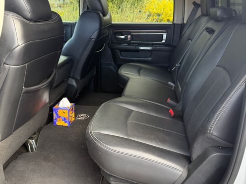 Used 2018 RAM 2500 Laramie image 10