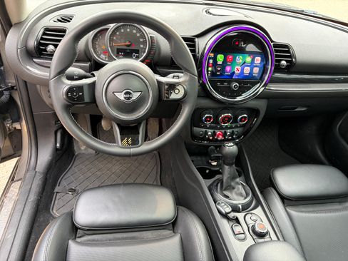 Used 2017 MINI Cooper Clubman S image 10