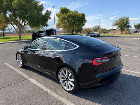 Used 2018 Tesla Model 3 Long Range AWD/4WD image 8