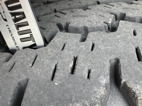 Used 2023 Chevrolet Silverado 1500 W/T w/ WT Value Package image 22