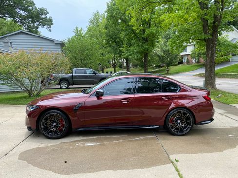 Used 2023 BMW M3 Competition w/ M Carbon Exterior Package image 9